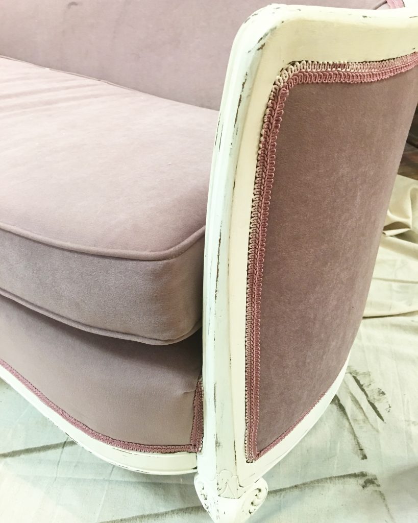 Junk Gypsy Settee Makeover by Farm Girl